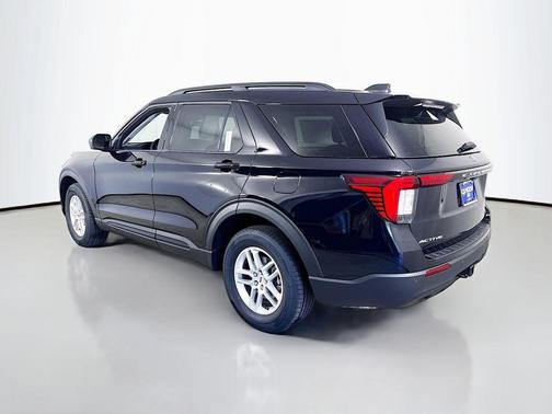 Agate Black Metallic 2026 Ford Explorer Active