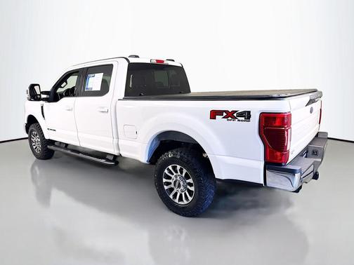 Oxford White 2020 Ford F-250 Lariat