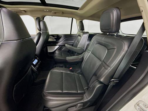 2022 Lincoln Aviator Reserve AWD