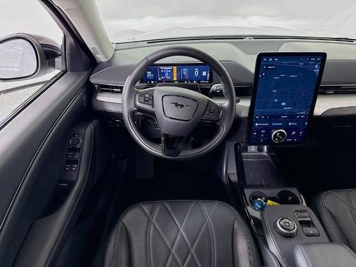 2023 Ford Mustang Mach-E SELECT