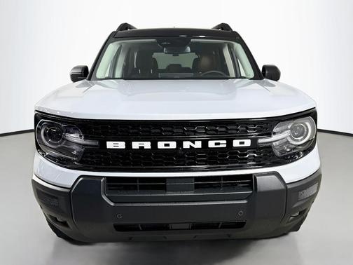 Space White Metallic 2026 Ford Bronco Sport Outer Banks