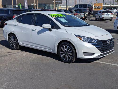2024 Nissan Versa 1.6 SV