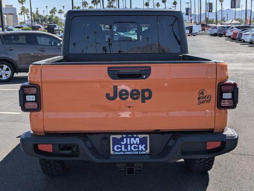2025 Jeep Gladiator Willys