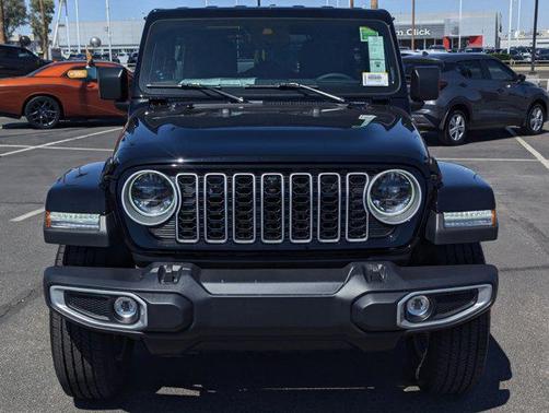 2025 Jeep Wrangler 4-Door Sahara 4x4