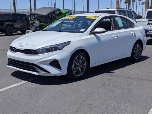 2022 Kia Forte LXS