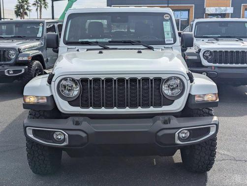 2025 Jeep Gladiator High Tide