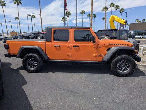 2025 Jeep Gladiator Mojave