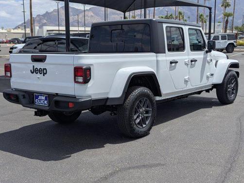 2025 Jeep Gladiator Sport S