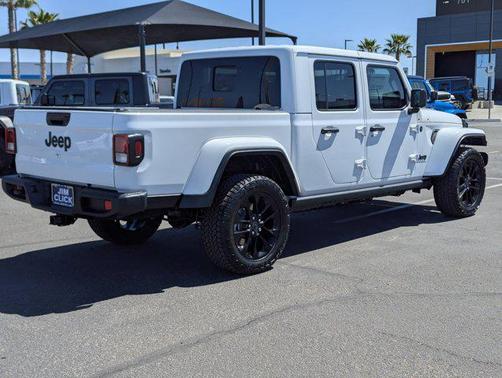 2025 Jeep Gladiator Nighthawk