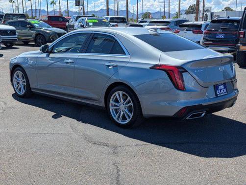 2024 Cadillac CT4 Luxury