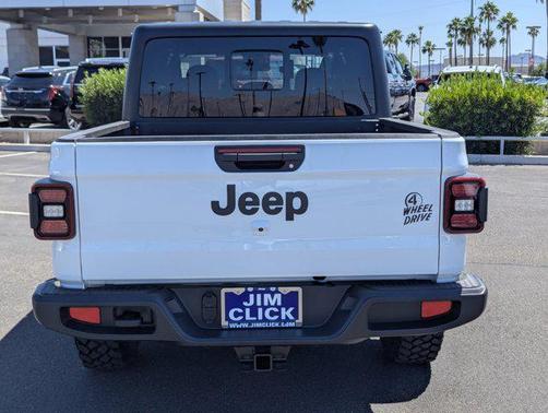 2025 Jeep Gladiator Willys
