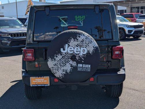 2024 Jeep Wrangler 4-Door Sahara 4x4