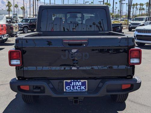 2025 Jeep Gladiator Sport S
