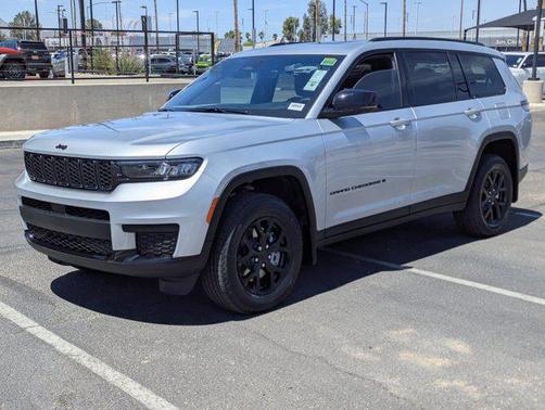 2025 Jeep Grand Cherokee L Altitude