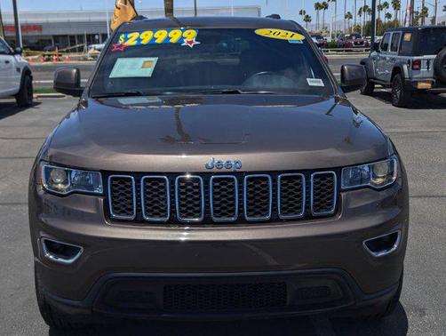2021 Jeep Grand Cherokee Laredo