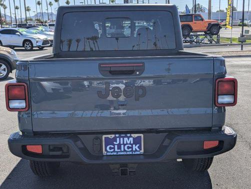 2025 Jeep Gladiator Sport S
