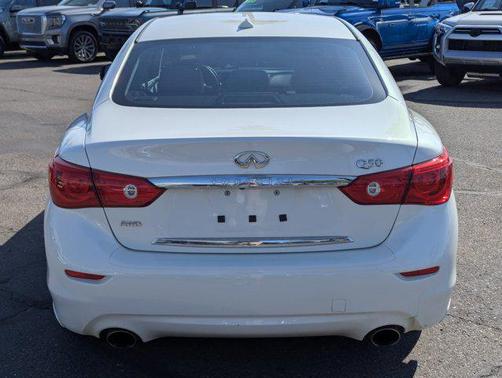 2015 INFINITI Q50 Premium