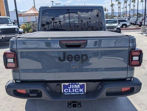 2025 Jeep Gladiator High Tide