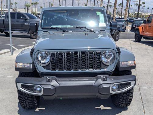 2025 Jeep Gladiator High Tide