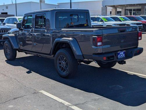 2025 Jeep Gladiator Sport S