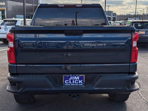 2022 Chevrolet Silverado 1500 Custom