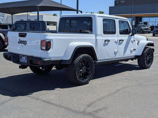 2025 Jeep Gladiator Nighthawk