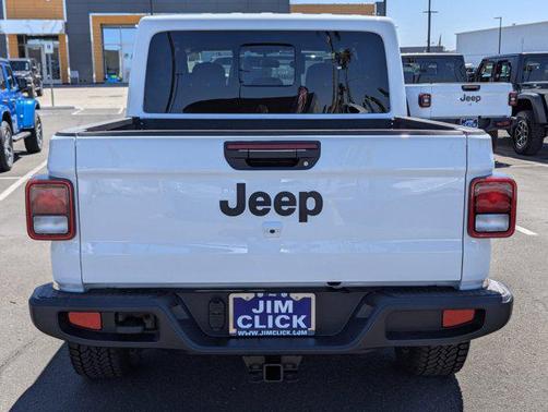2025 Jeep Gladiator Nighthawk