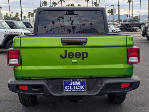 2025 Jeep Gladiator Sport