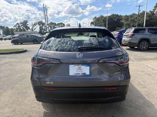 2025 Honda HR-V LX