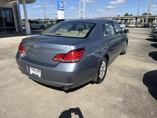 2006 Toyota Avalon XL