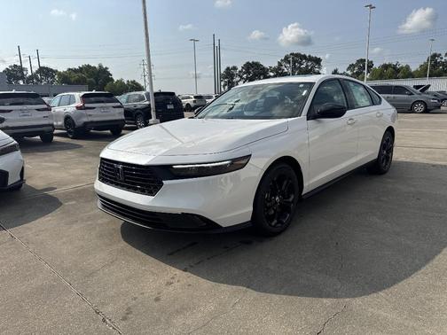 2025 Honda Accord SE
