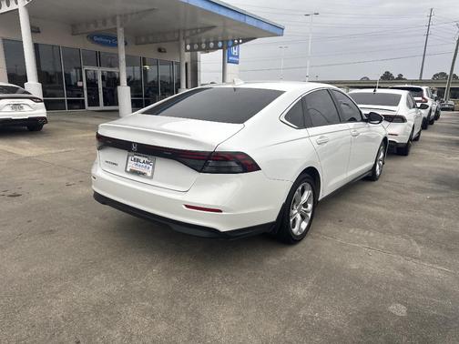 2023 Honda Accord LX