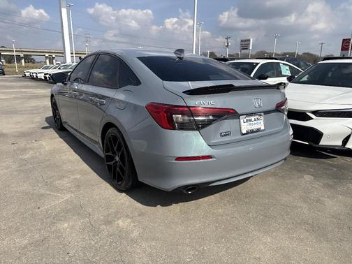 2022 Honda Civic Si Base