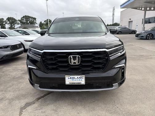 Crystal Black Pearl 2025 Honda Pilot EX-L