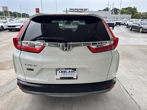 White 2017 Honda CR-V EX
