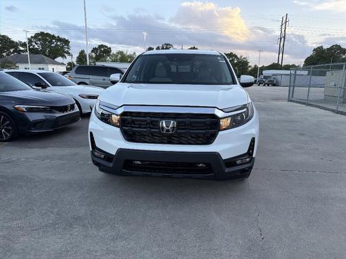 Platinum White Pearl 2026 Honda Ridgeline RTL
