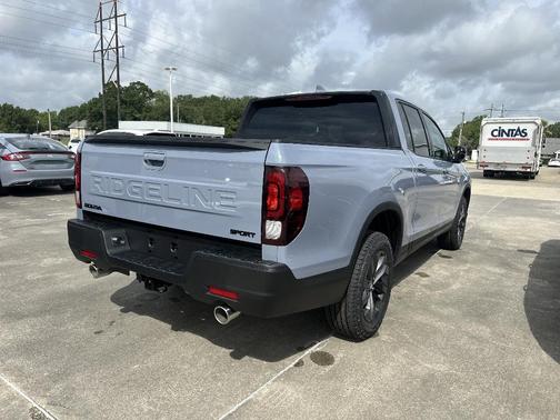 Sonic Gray Pearl 2026 Honda Ridgeline Sport
