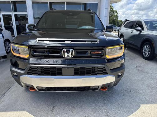 Crystal Black Pearl 2026 Honda Passport TrailSport Elite