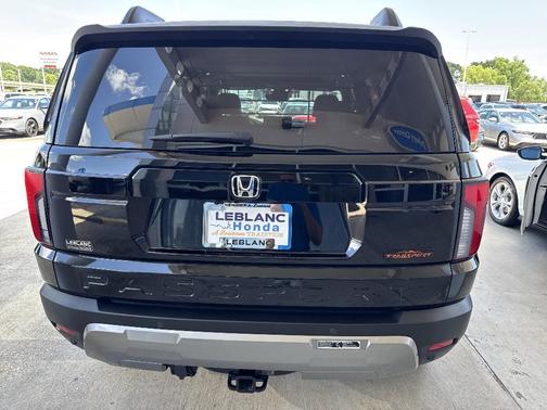 Crystal Black Pearl 2026 Honda Passport TrailSport Elite