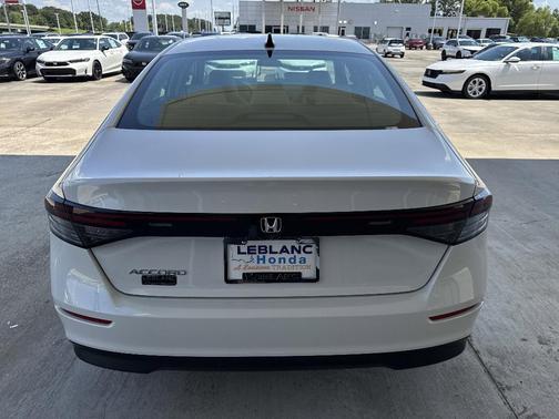 2025 Honda Accord SE