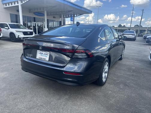 2025 Honda Accord LX