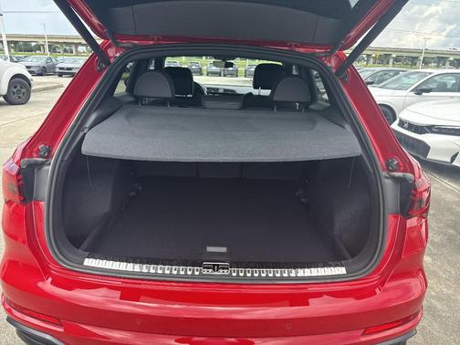 2022 Audi Q3 45 S line Premium
