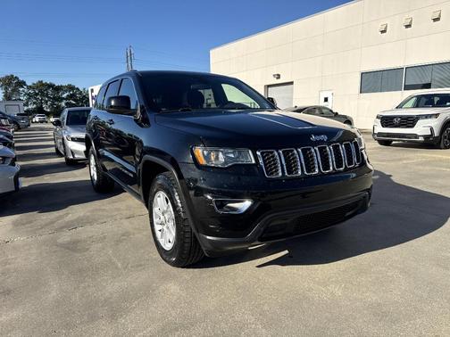 2018 Jeep Grand Cherokee Laredo