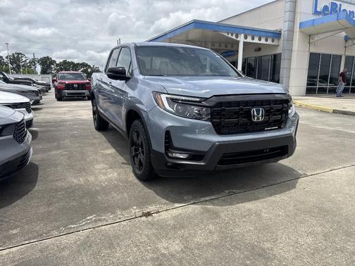 Sonic Gray Pearl 2026 Honda Ridgeline Black Edition