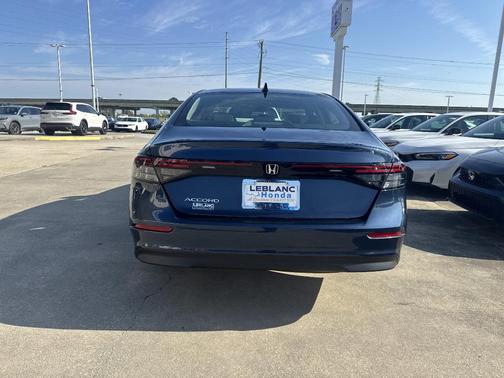 2025 Honda Accord SE