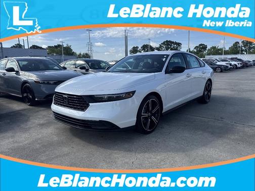 Platinum White Pearl 2026 Honda Accord Hybrid Sport