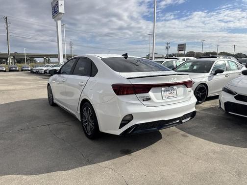 2022 Kia Forte GT-Line