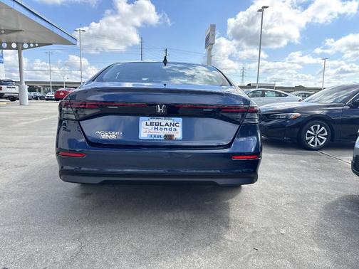 Canyon 2026 Honda Accord SE