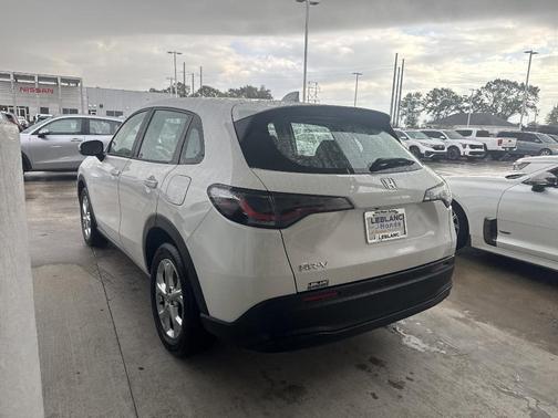2025 Honda HR-V LX