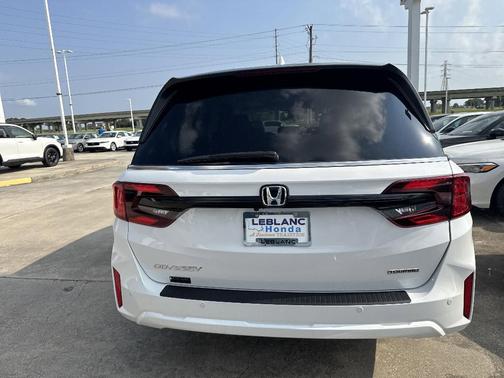 2026 Honda Odyssey Touring